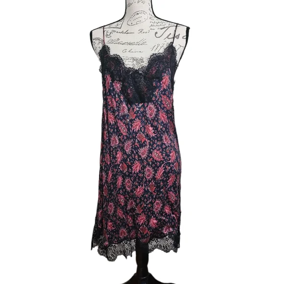 Zara | Dresses | Zara Lace Slip Dress 774673 Size S | Poshmark Zara | Dresses | Zara Lace Slip Dress 774673 Size S | Poshmark